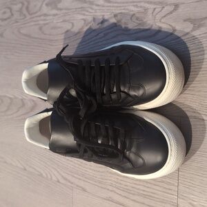 Gently Used Salvatore Ferragamo Borg Black Leather Sneakers Size 8
